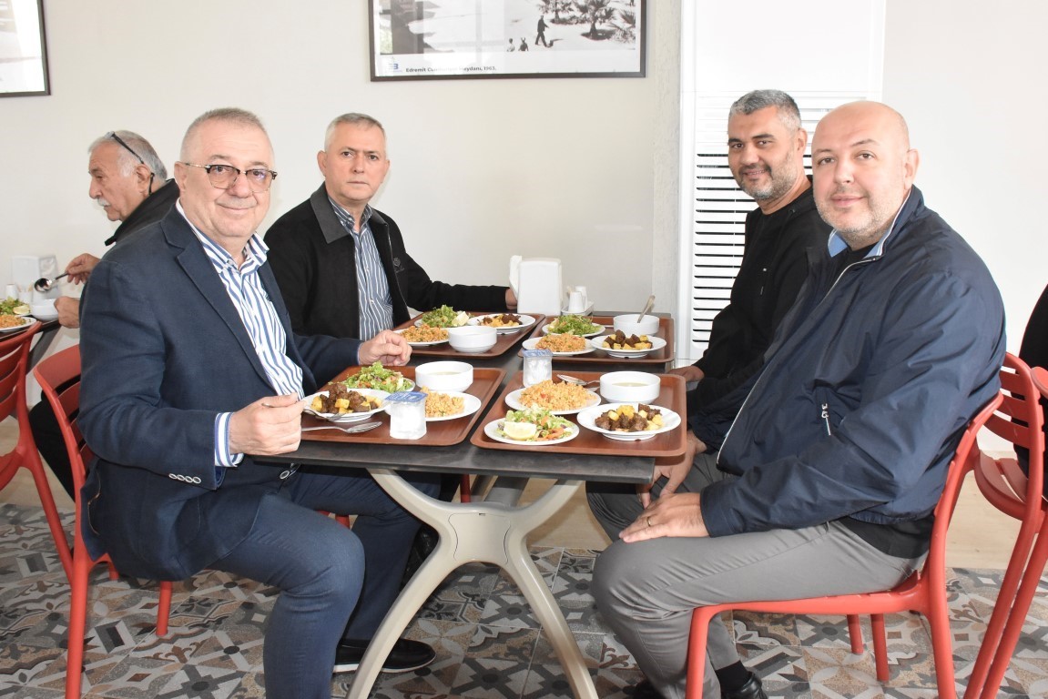KENT LOKANTASI VE KENT KAFE BÜYÜK İLGİ GÖRÜYOR