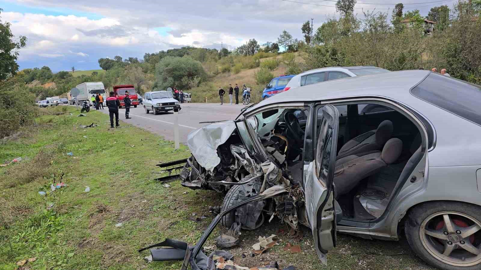 SAMSUN’DAKİ KAZADA AĞIR YARALANAN SÜRÜCÜ HAYATINI KAYBETTİ