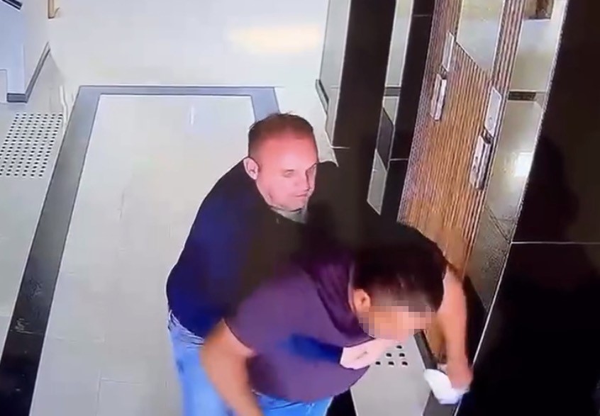 NEFES BORUSUNA ŞEKER KAÇAN VATANDAŞI HEİMLİCH MANEVRASI İLE KURTARDI