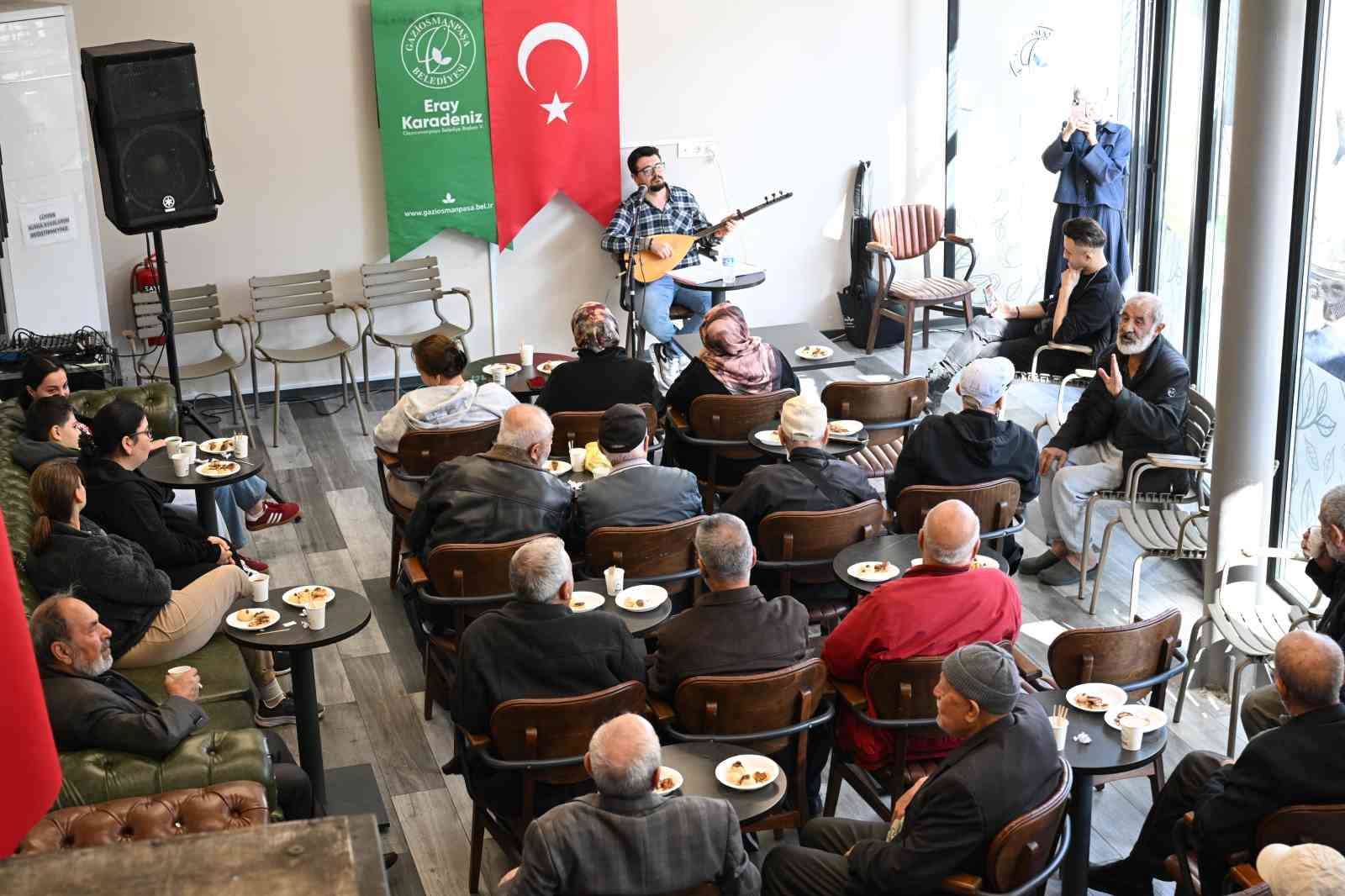 GAZİOSMANPAŞA’DA DÜNYA YAŞLILAR GÜNÜ İLE DÜNYA KAHVE GÜNÜ KUTLANDI