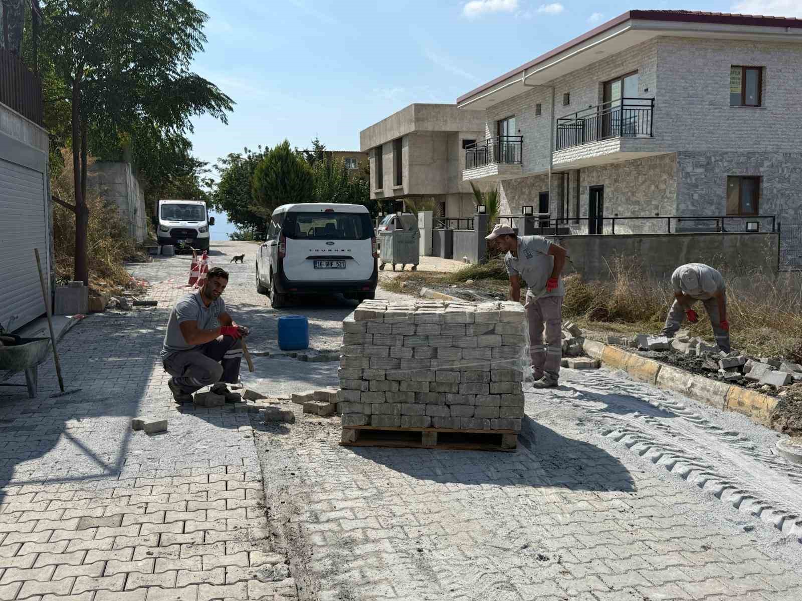 KUŞADASI’NDA EKİPLER 56 NOKTADA SAHAYA İNDİ