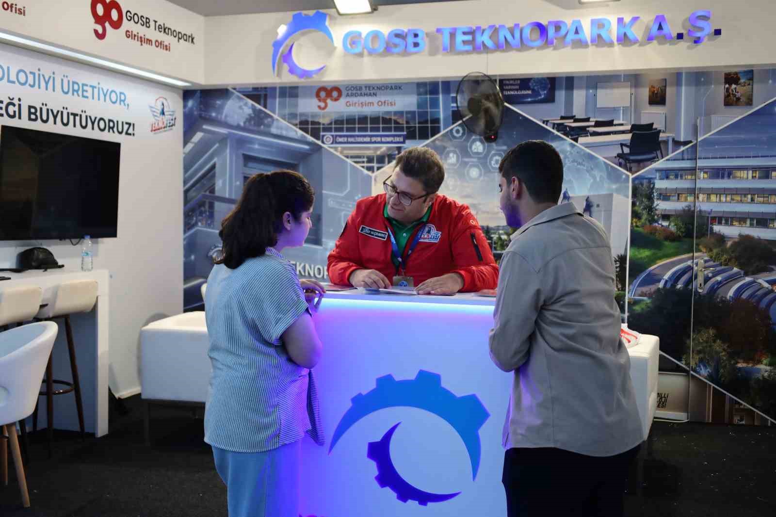 TEKNOFEST GÜNEYDOĞU FESTİVALİ’NDE GOSB TEKNOPARK STANDINA YOĞUN İLGİ