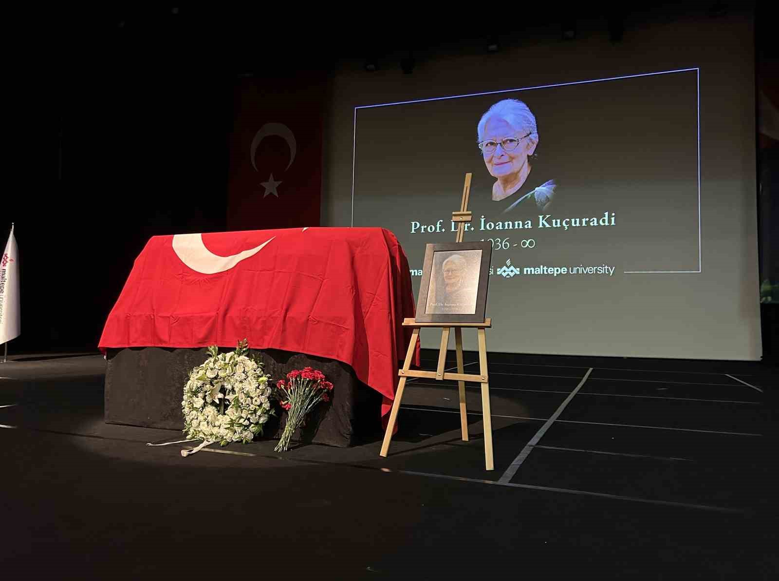 PROF. DR. İOANNA KUÇURADİ SON YOLCULUĞUNA UĞURLANDI