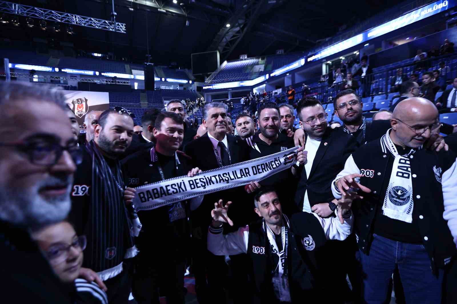 BEŞİKTAŞ SEÇİMİNDE OY VERME İŞLEMİ SONA ERDİ