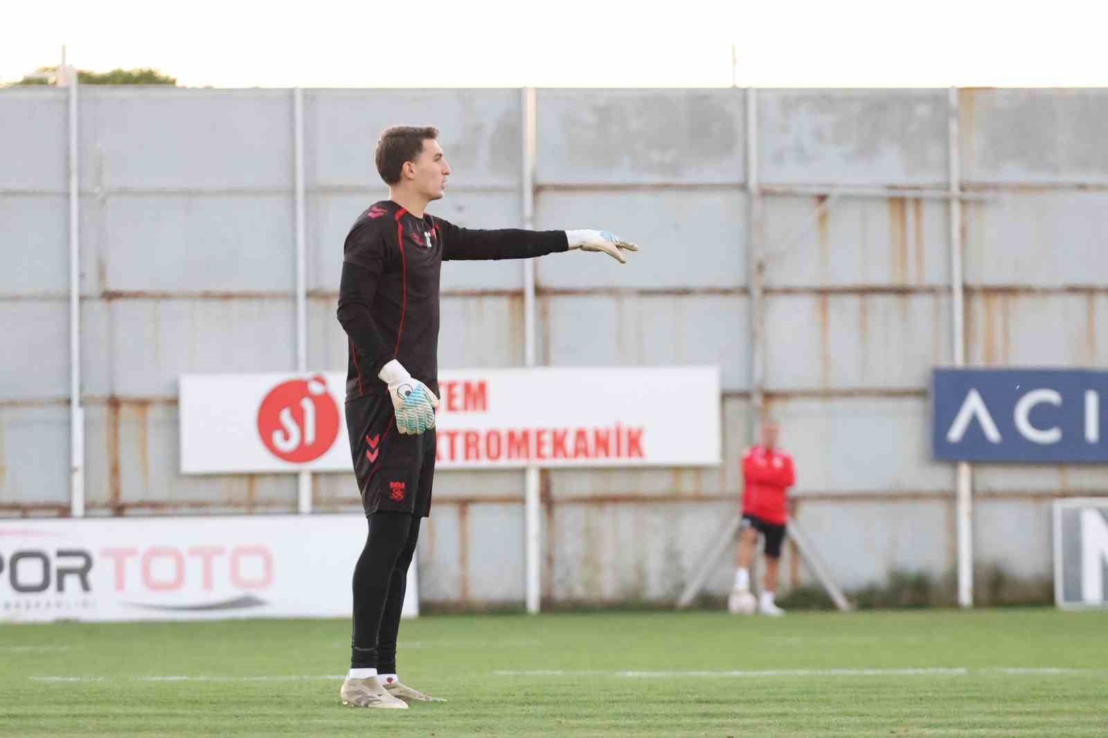 SİVASSPOR, PENDİKSPOR MAÇI HAZIRLIKLARINA BAŞLADI