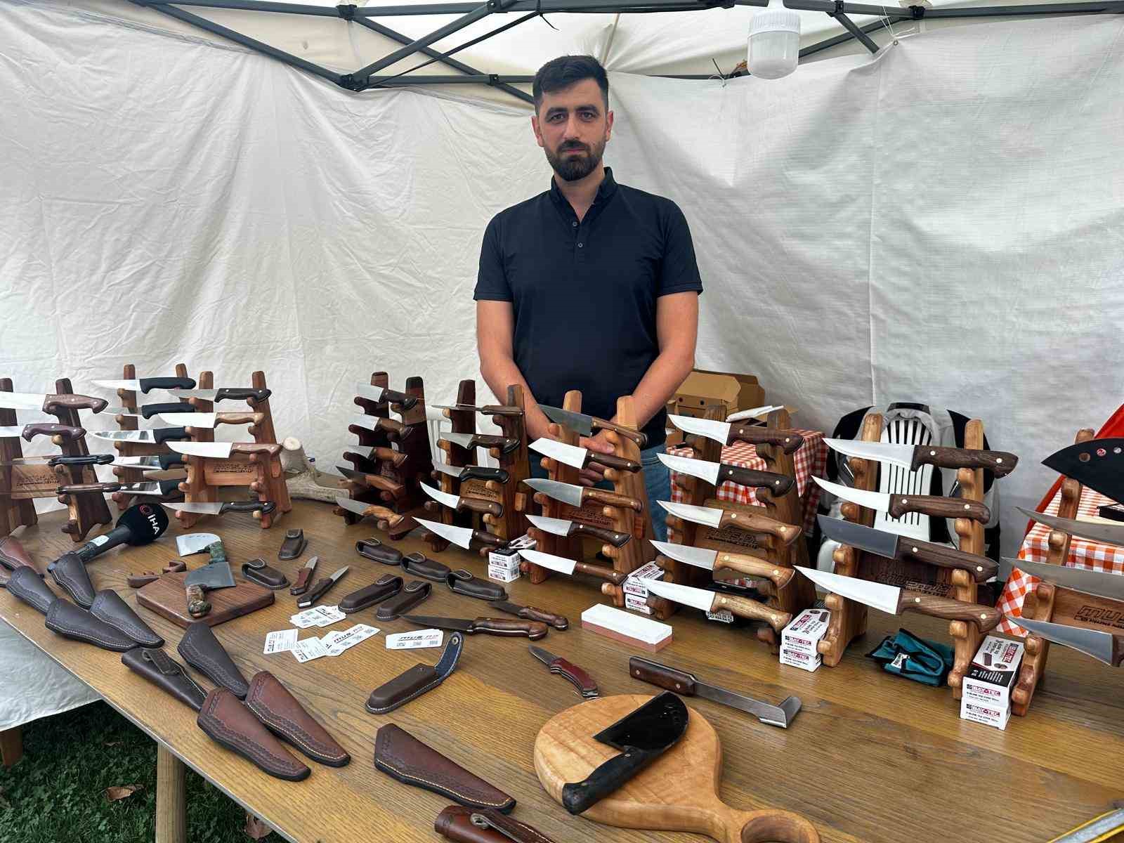 KÖK CEVİZ SAPLI BIÇAKLARI JAPONYA DAHİL 11 ÜLKEYE İHRAÇ ETTİ