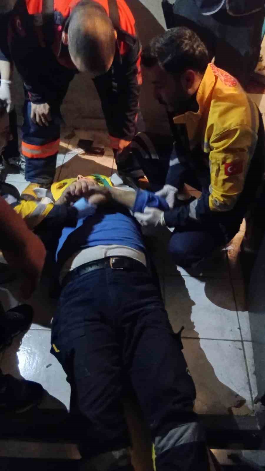 ASANSÖR 3 KAT AŞAĞIYA DÜŞTÜ: 1 YARALI