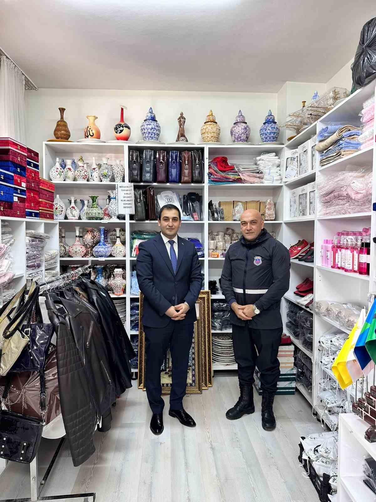 CEZA İNFAZ KURUMLARI’NDA ÜRETİLEN ÜRÜNLER BOĞAZLIYAN’DA VATANDAŞLARIN BEĞENİSİNE SUNULUYOR