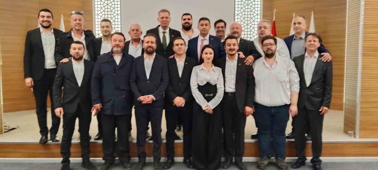 MANİSA TİCARET BORSASI’NDA ÖZKASAP GÜVEN TAZELEDİ