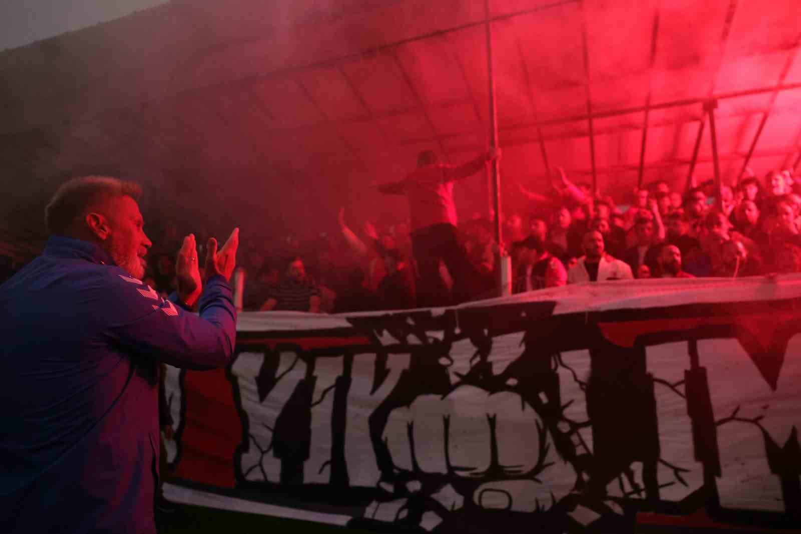 THORSTEN FİNK: "CUMARTESİ GÜNÜ BİR ŞEHİR, BİR ŞEHRE KARŞI OLACAK"