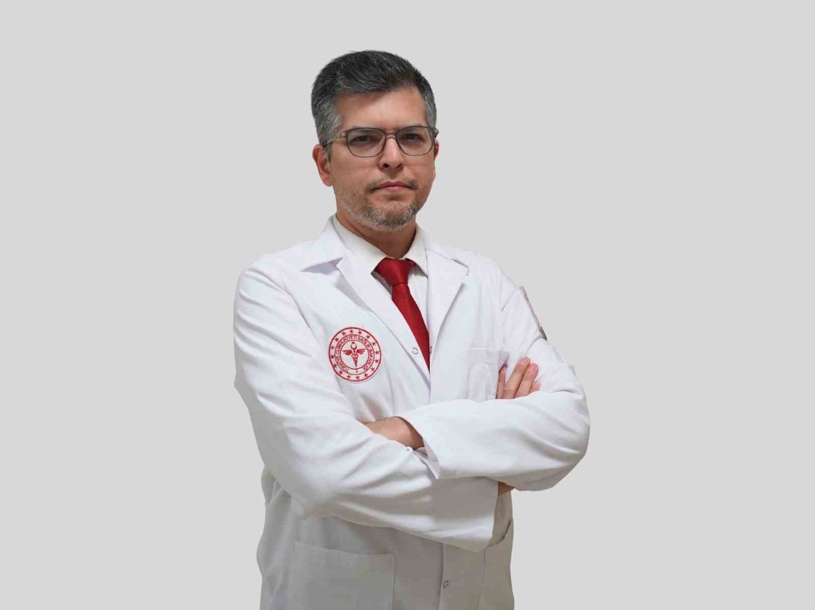 DOÇ. DR. MEHMET CEM SABANER HASTA KABULÜNE BAŞLADI