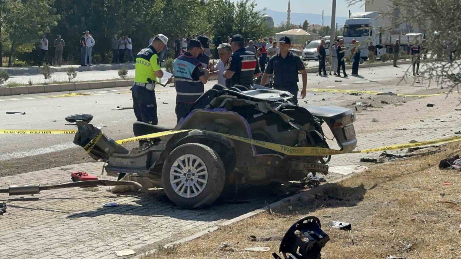 ELAZIĞ’DA BİR AYDA 313 KAZA: 256 KİŞİ YARALANDI, 4 KİŞİ HAYATINI KAYBETTİ