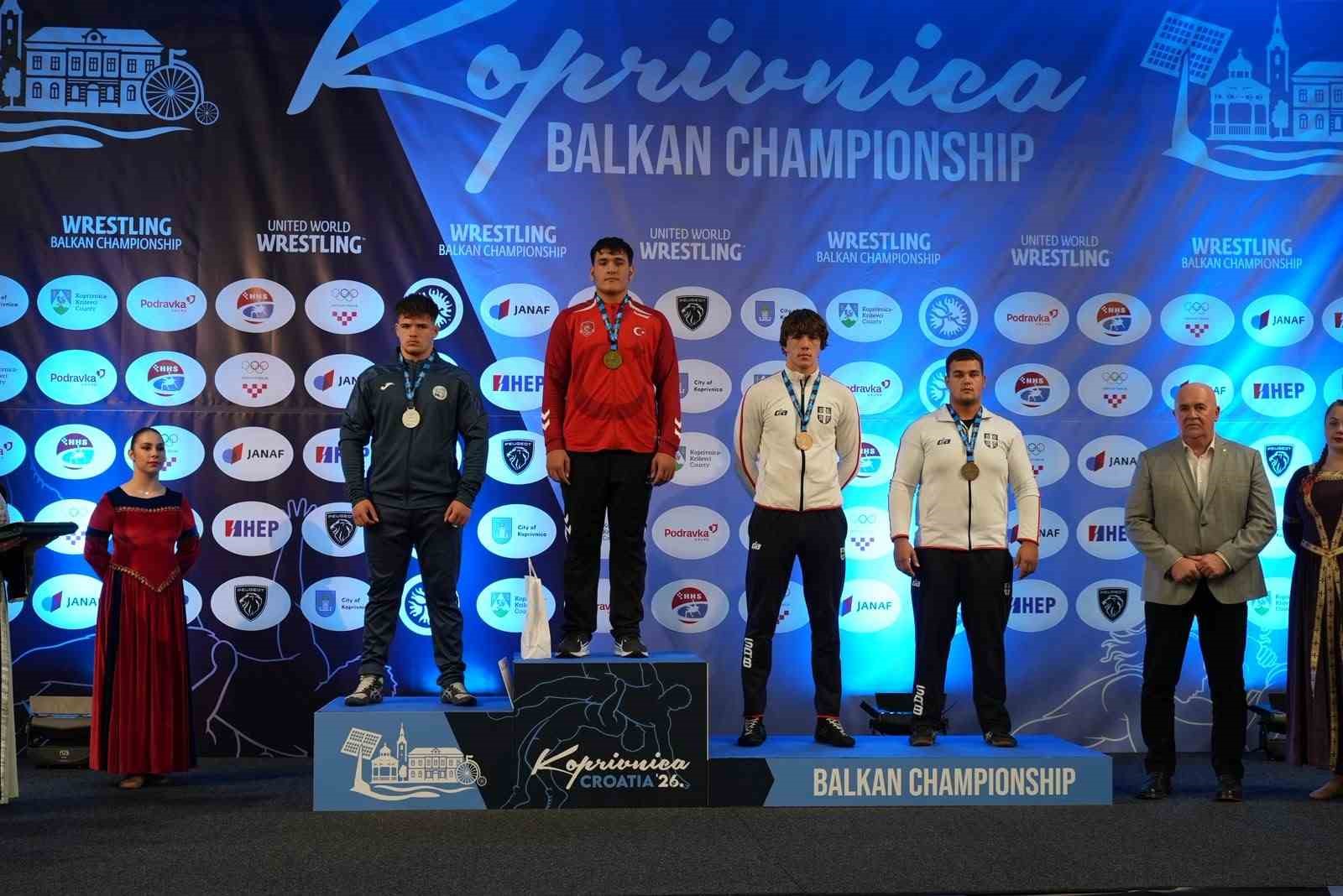 MANİSALI GÜREŞÇİ BALKAN ŞAMPİYONU OLDU