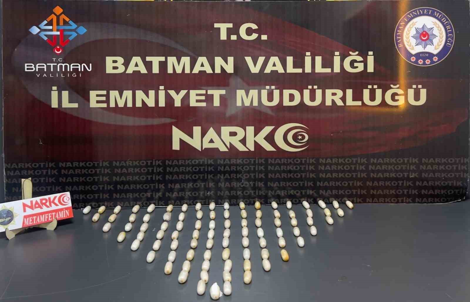 BATMAN’DA YABANCI UYRUKLU ŞAHSIN MİDESİNDEN 750 GRAM METAMFETAMİN ÇIKTI