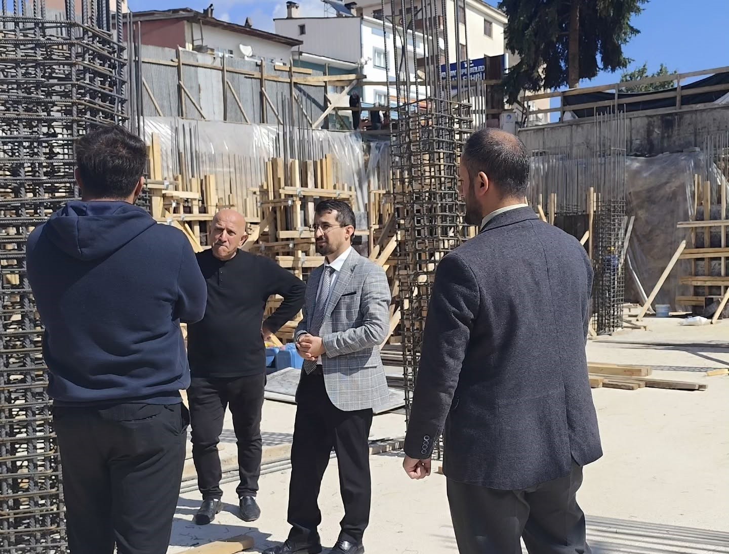 AYDINTEPE MERKEZ CAMİİ İNŞAATINDA ÇALIŞMALAR SÜRÜYOR