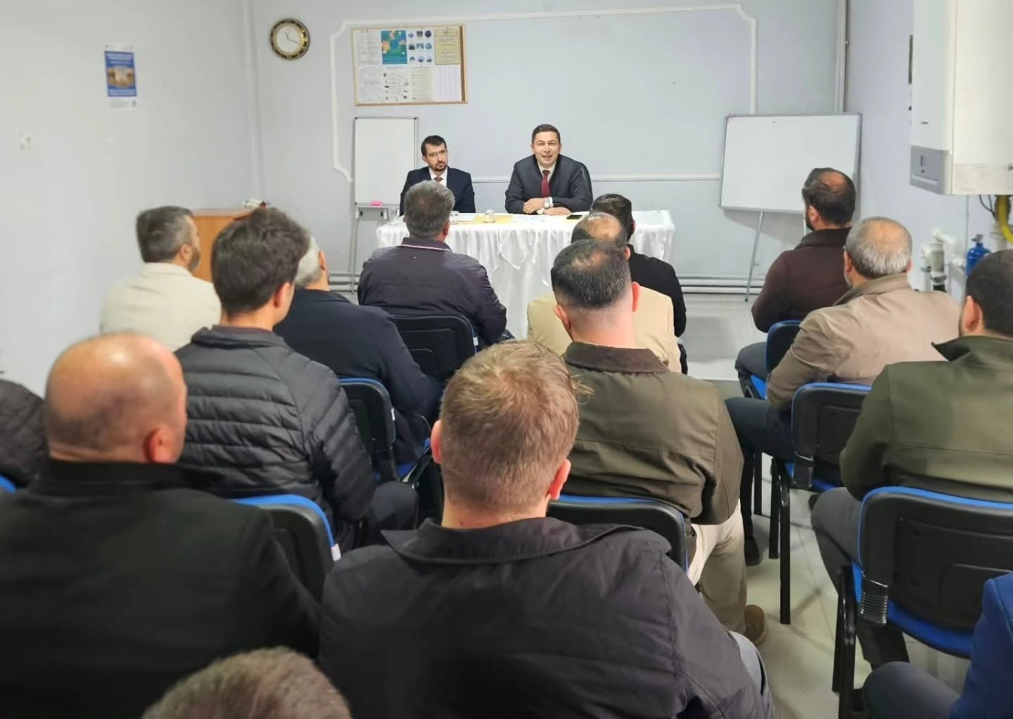 AYDINTEPE’DE DİN GÖREVLİLERİYLE İSTİŞARE TOPLANTISI DÜZENLENDİ