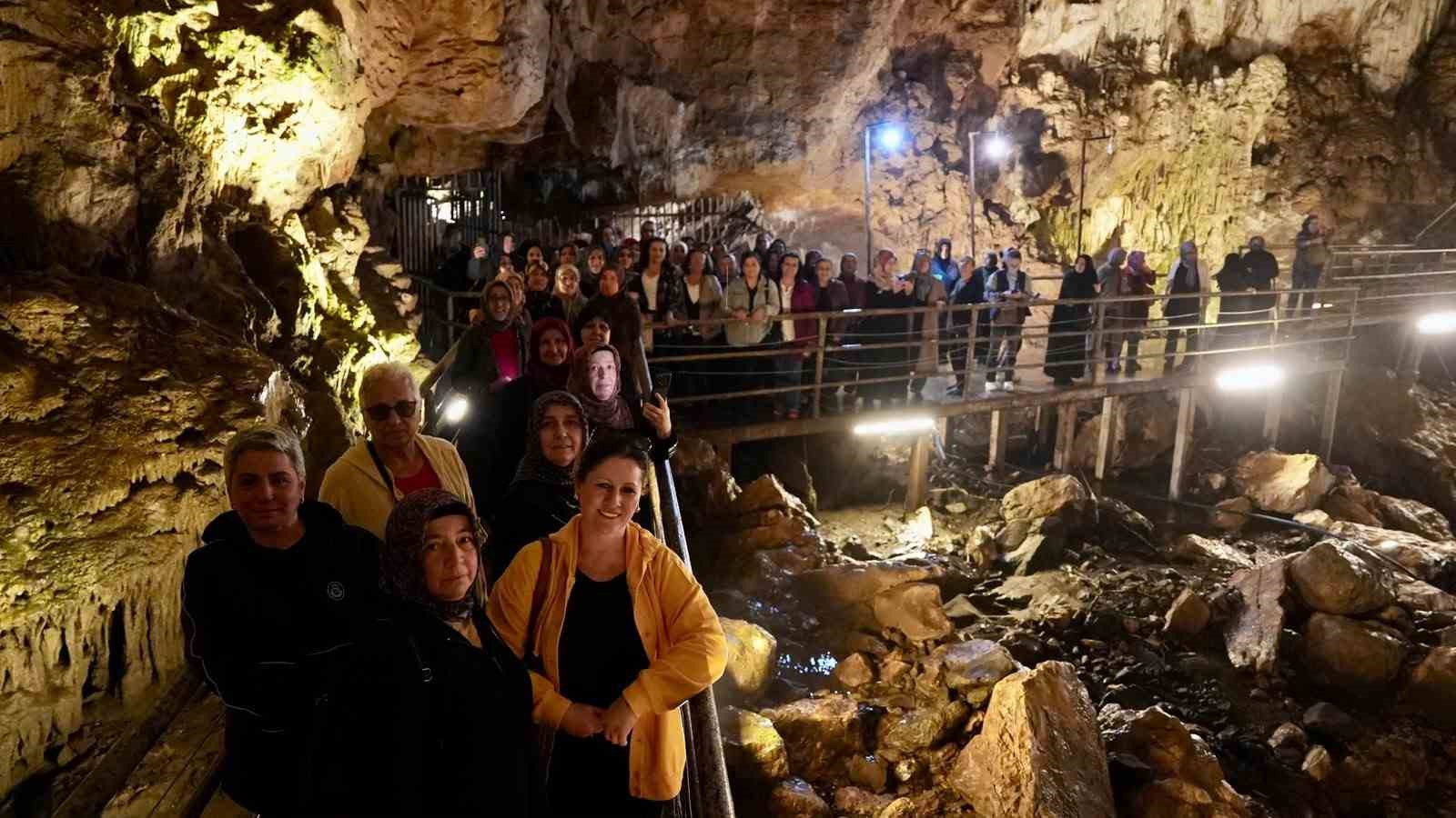 DÜZCE’NİN GİZLİ HAZİNESİNE KADIN ÇIKARMASI