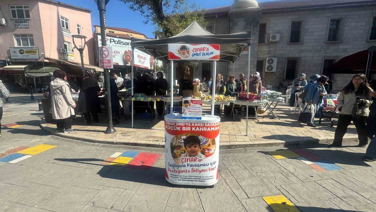 DMD HASTASI ÇINAR İÇİN ALAPLI’DA DAYANIŞMA ETKİNLİĞİ DÜZENLENDİ