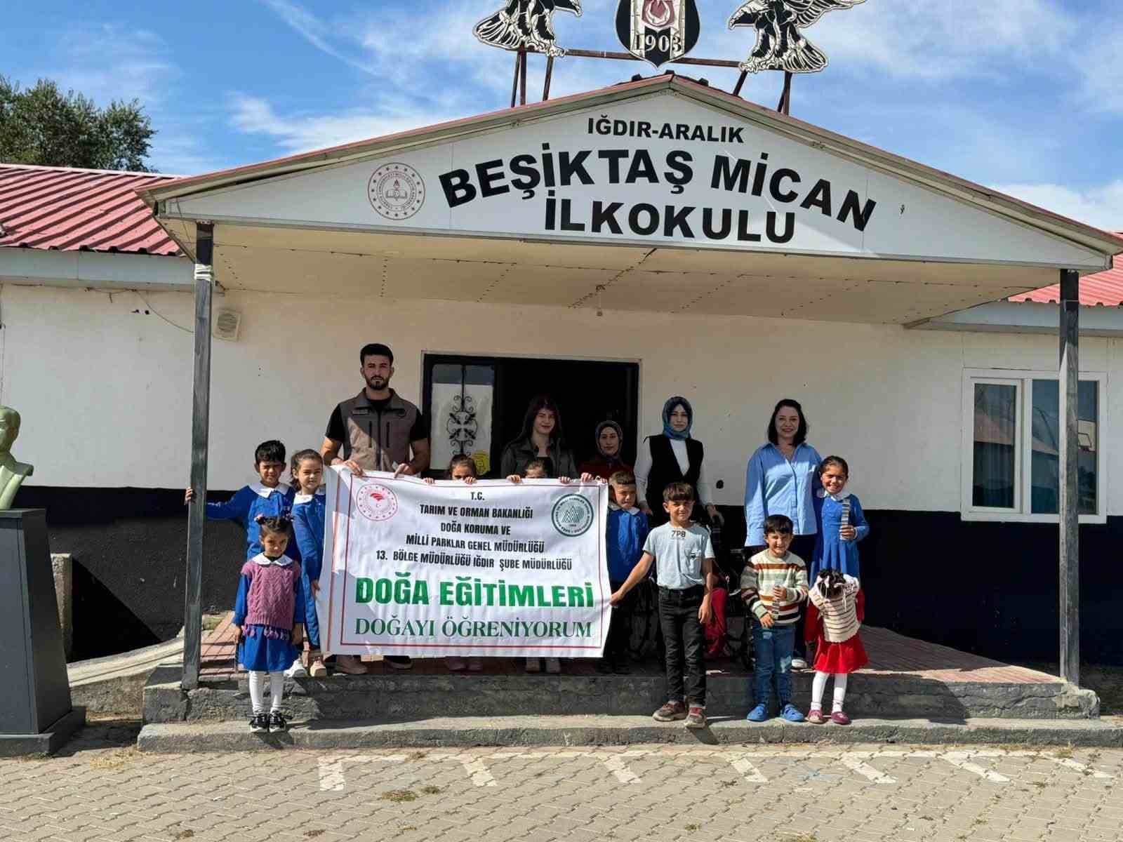 IĞDIR’DA ÖĞRENCİLERE TABİAT VE BİYOÇEŞİTLİLİK EĞİTİMİ