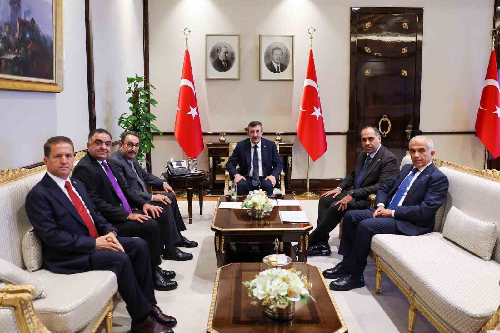NARENCİYE ÜRETİCİSİNİN SORUNLARI CUMHURBAŞKANLIĞI KÜLLİYESİ’NDE GÜNDEME TAŞINDI