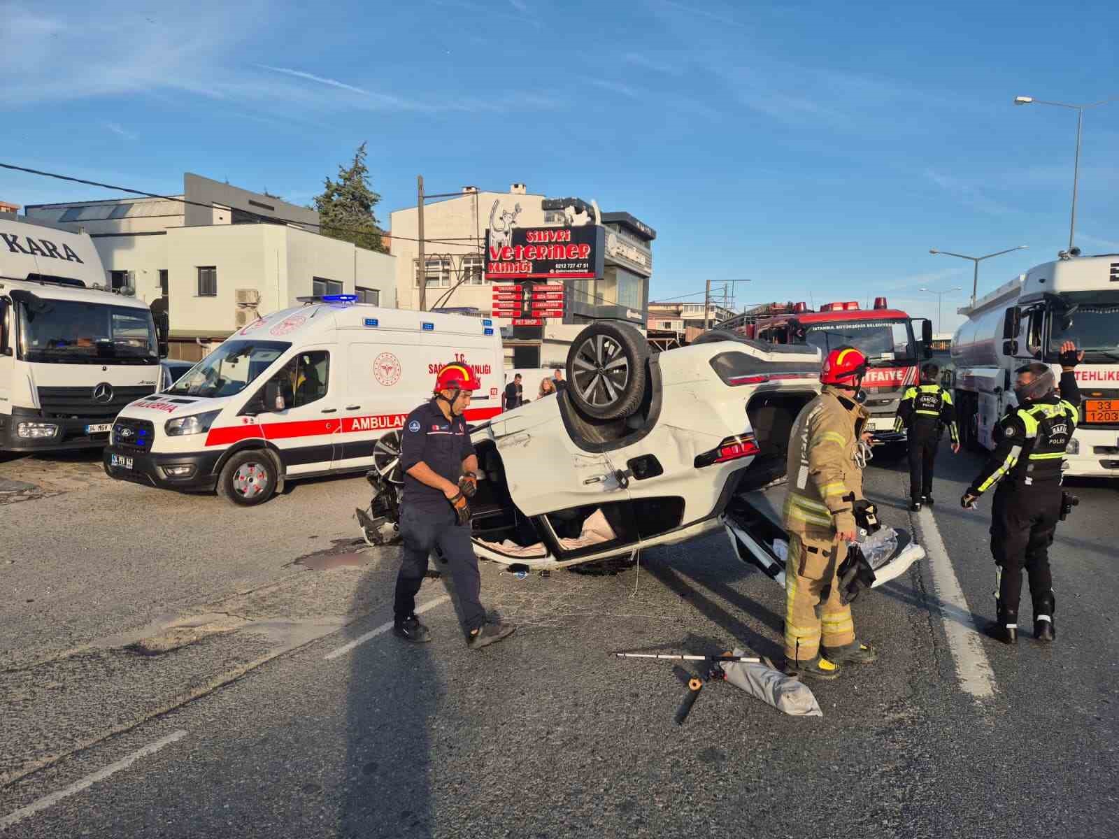 E-5 KARA YOLUNDA ZİNCİRLEME KAZA: 2 YARALI