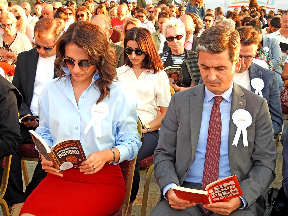 ÇEŞME’DE "HAYATIN ANLAMI KİTAP" PROJESİNİN 5. SEZONU BAŞLADI