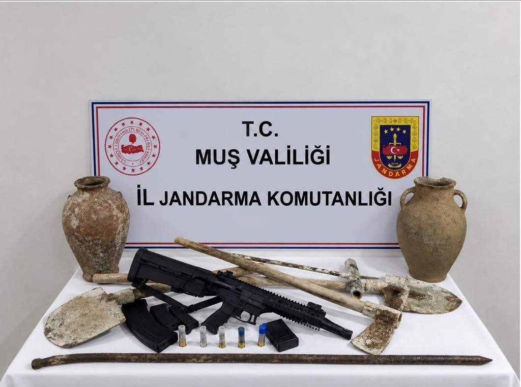 MUŞ’TA KAÇAK KAZI OPERASYONU