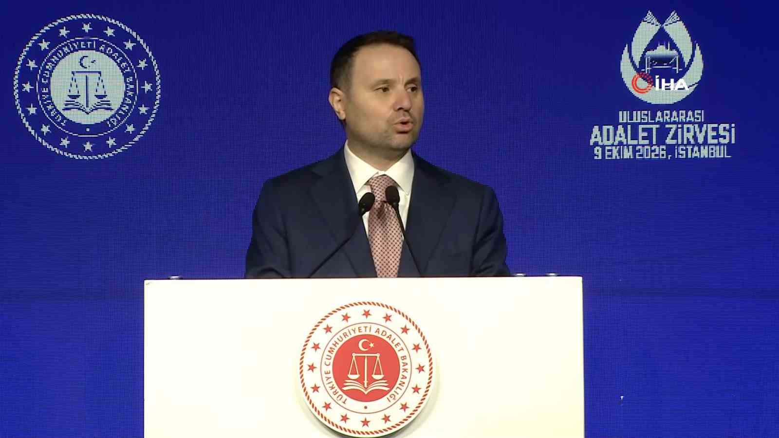 BAKAN GÜRLEK: "TÜRKİYE OLARAK DÜNYANIN İNŞAASINDAKİ TEHLİKELERİ GÖREREK BÖLGESEL İSTİKRARA BÜYÜK ÖNEM VERİYORUZ"