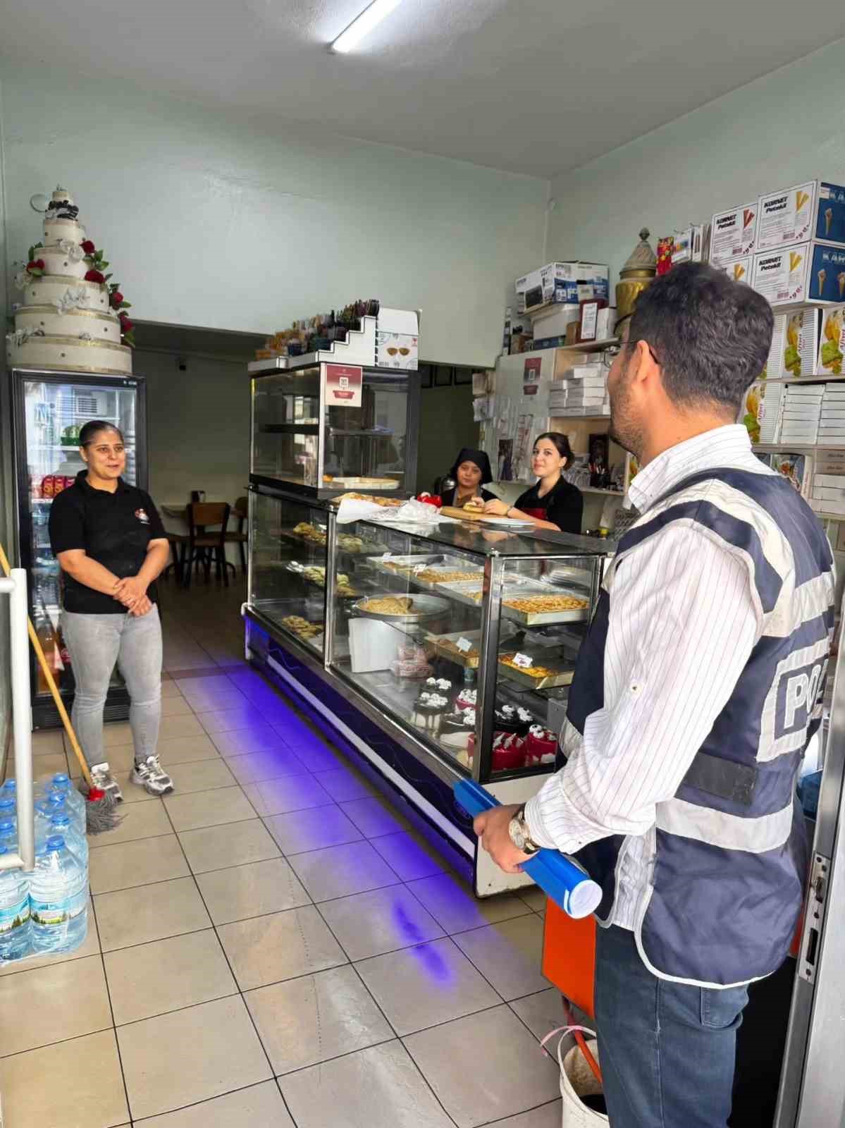 KARPUZLU’DA DOLANDIRICILARA KARŞI VATANDAŞLARA UYARI