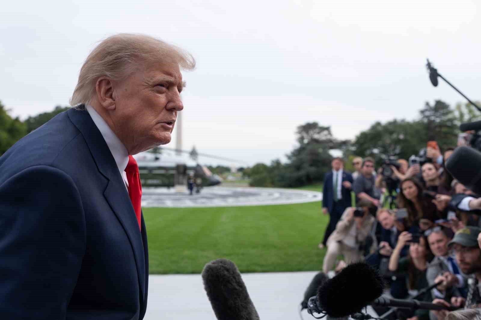 TRUMP’TAN RUSYA İLE VARILAN PETROL ANLAŞMASI İLE İLGİLİ AÇIKLAMA: "BAŞKAN PUTİN’E TEŞEKKÜR ETMEK İSTİYORUM"