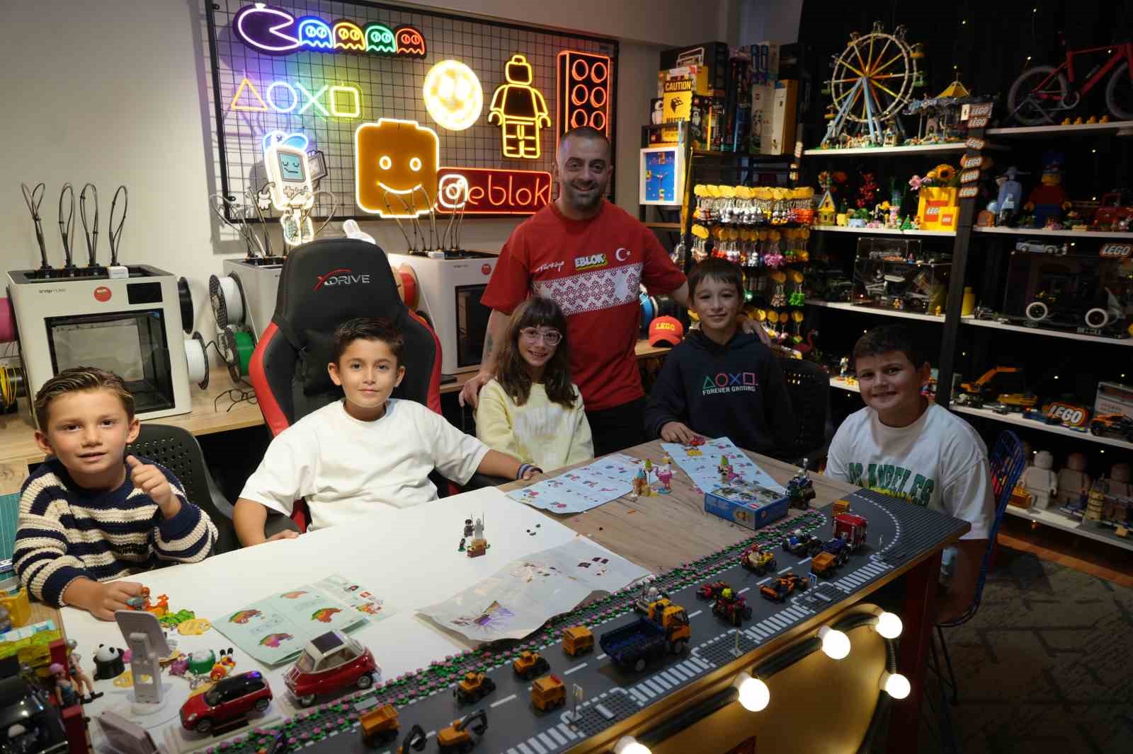 17 YILDA 3 MİLYON TL’LİK LEGO VE MODEL ARABA KOLEKSİYONU OLUŞTURDU: HEDEFİ MÜZE AÇMAK