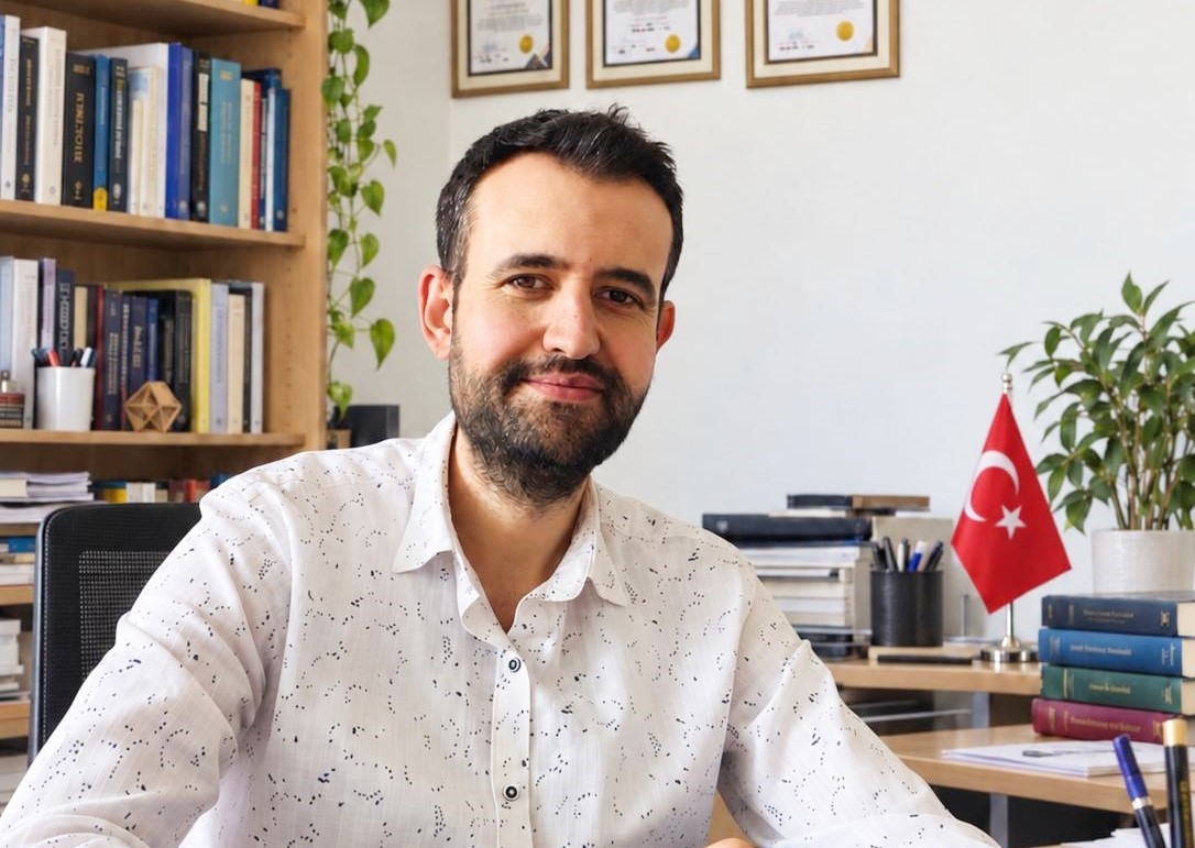 DR. ÖĞR. ÜYESİ KOPÇASIZ ‘DÜNYANIN EN ETKİLİ BİLİM İNSANLARI’ LİSTESİNDE ALANINDA TÜRKİYE BİRİNCİSİ, DÜNYADA 349’UNCU OLDU