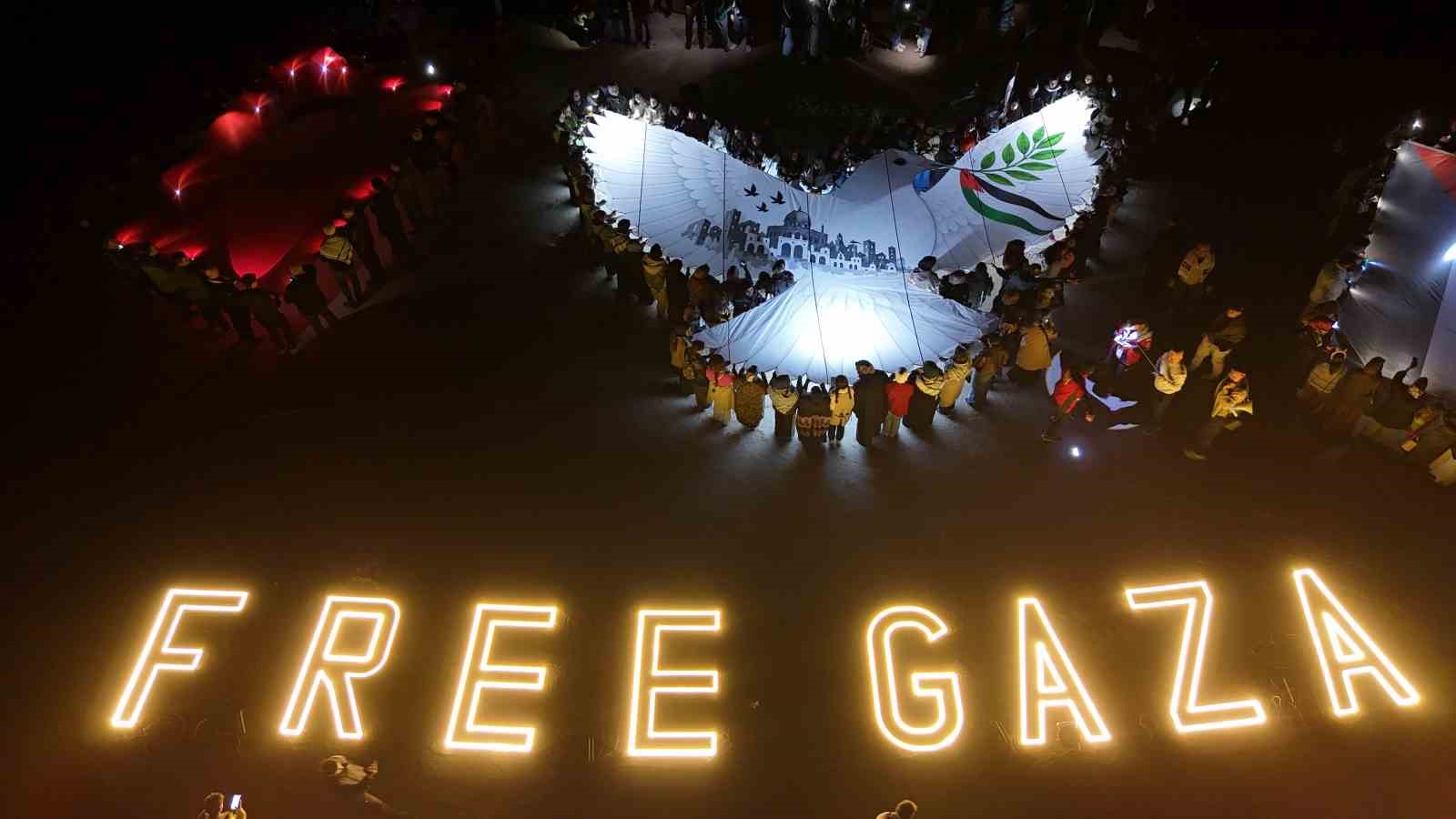 KAPADOKYA’DAN GAZZE’YE IŞIKLI MESAJ: "FREE GAZA"