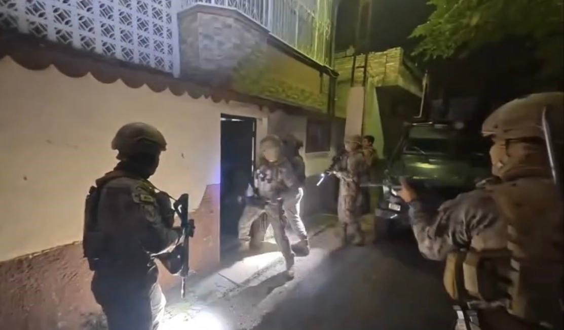 ADANA MERKEZLİ 11 İLDE SİLAHLI SUÇ ÖRGÜTÜNE OPERASYON: 73 TUTUKLAMA