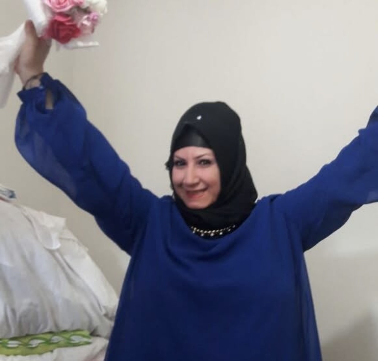 MİDE KÜÇÜLTME AMELİYATI OLDU, EVİNDE ÖLÜ BULUNDU