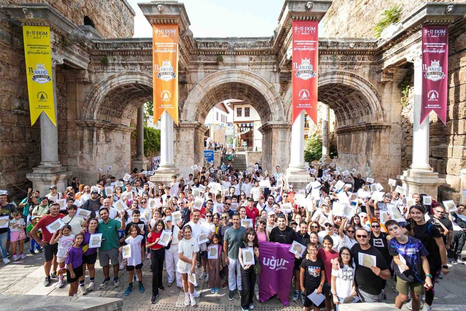 KALEİÇİ’Nİ ORYANTİRİNG YARIŞMASIYLA KEŞFETTİLER