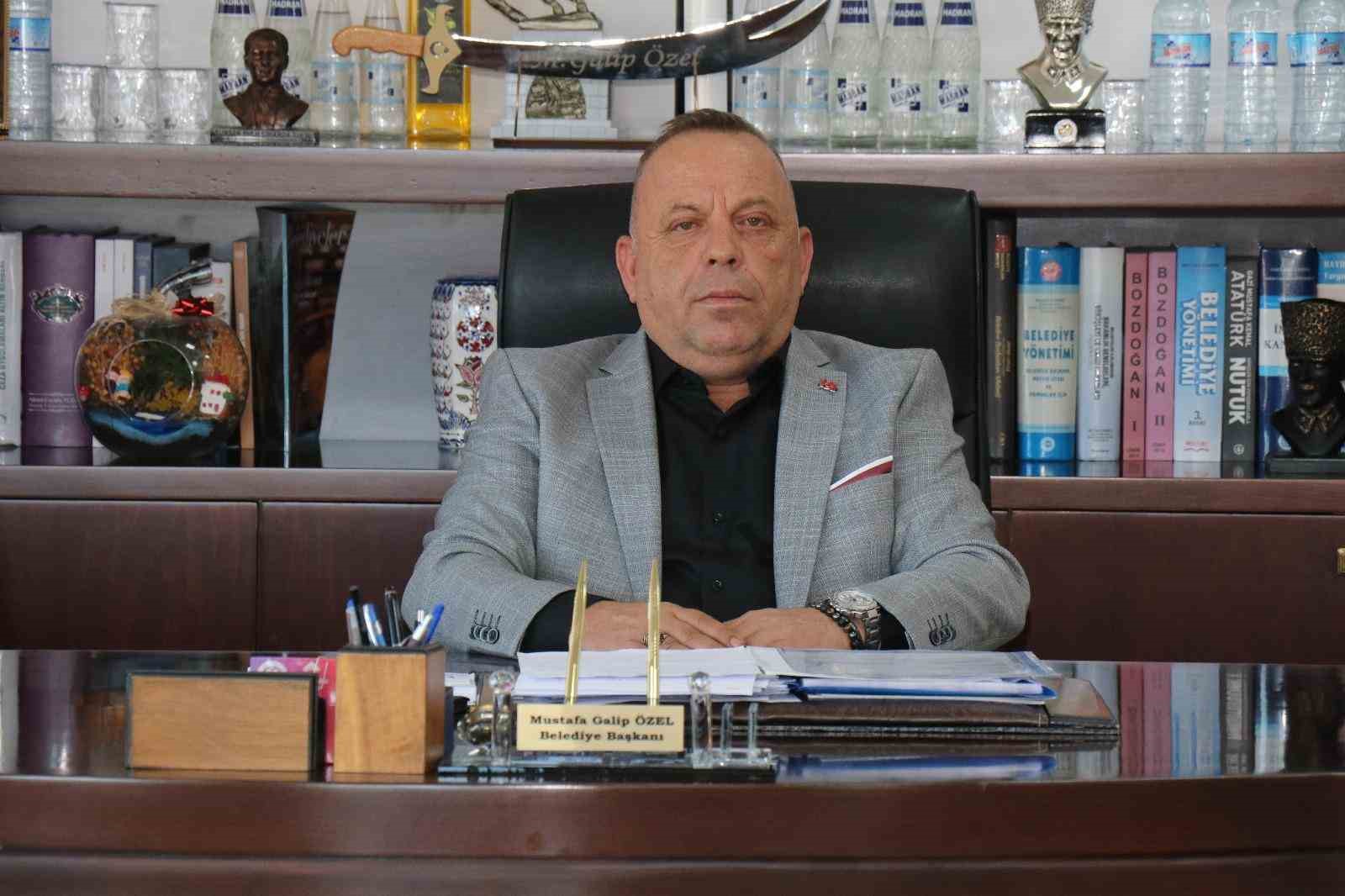 BAŞKAN GALİP ÖZEL’DEN ZEYTİN FİYATLARINA TEPKİ