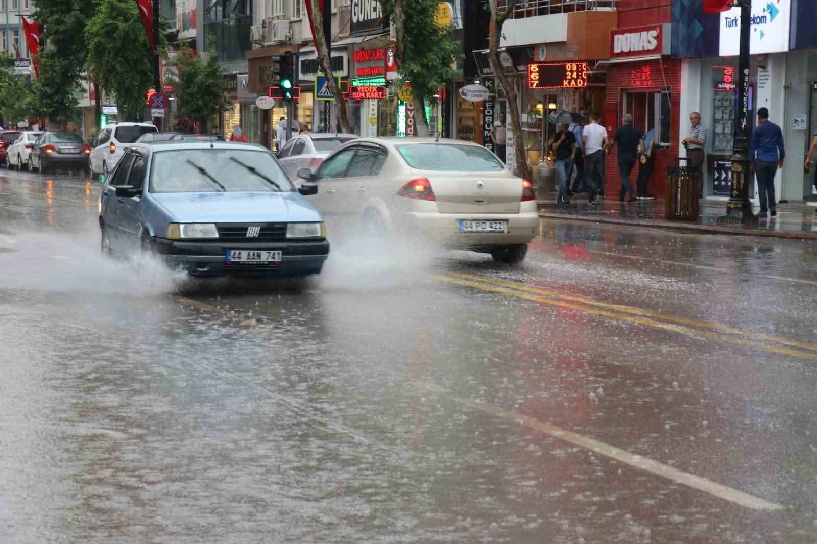 MALATYA’NIN GÜNEY KESİMLERİ İÇİN KUVVETLİ YAĞIŞ UYARISI