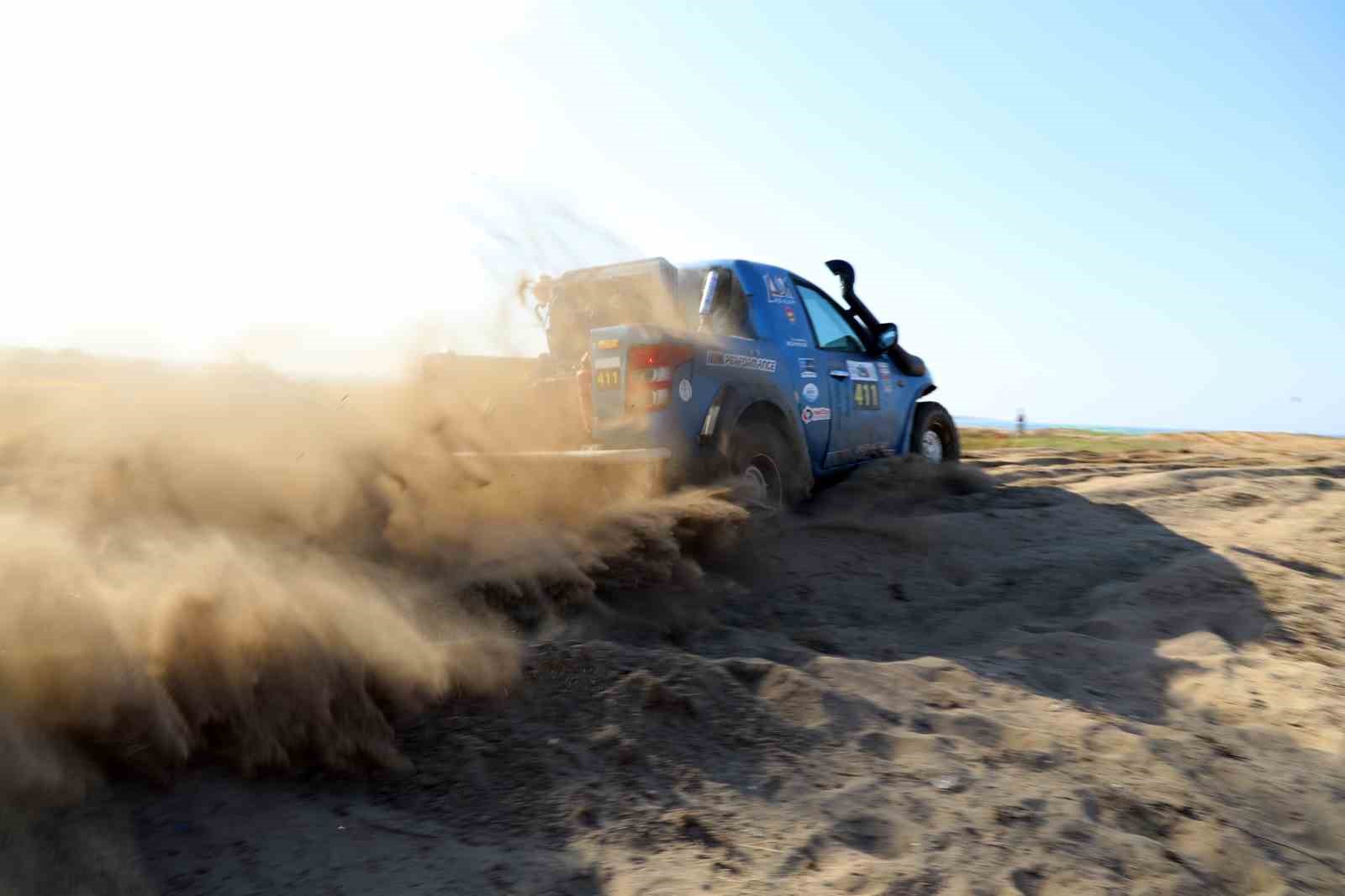 DENİZ KENARINDA OFF-ROAD HEYECANI SONA ERDİ