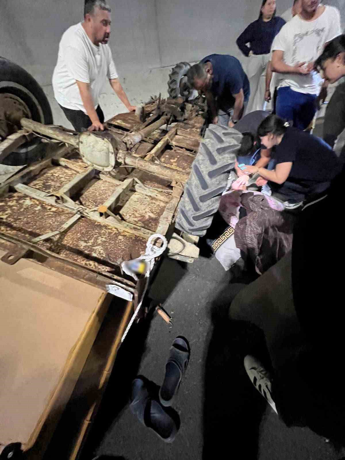 SAKARYA’DA TÜNELDE PATPAT DEVRİLDİ: 2 YARALI