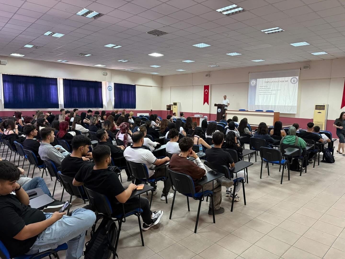 BOZDOĞAN MYO’DA ÖĞRENCİLERE ORYANTASYON TOPLANTISI GERÇEKLEŞTİRİLDİ