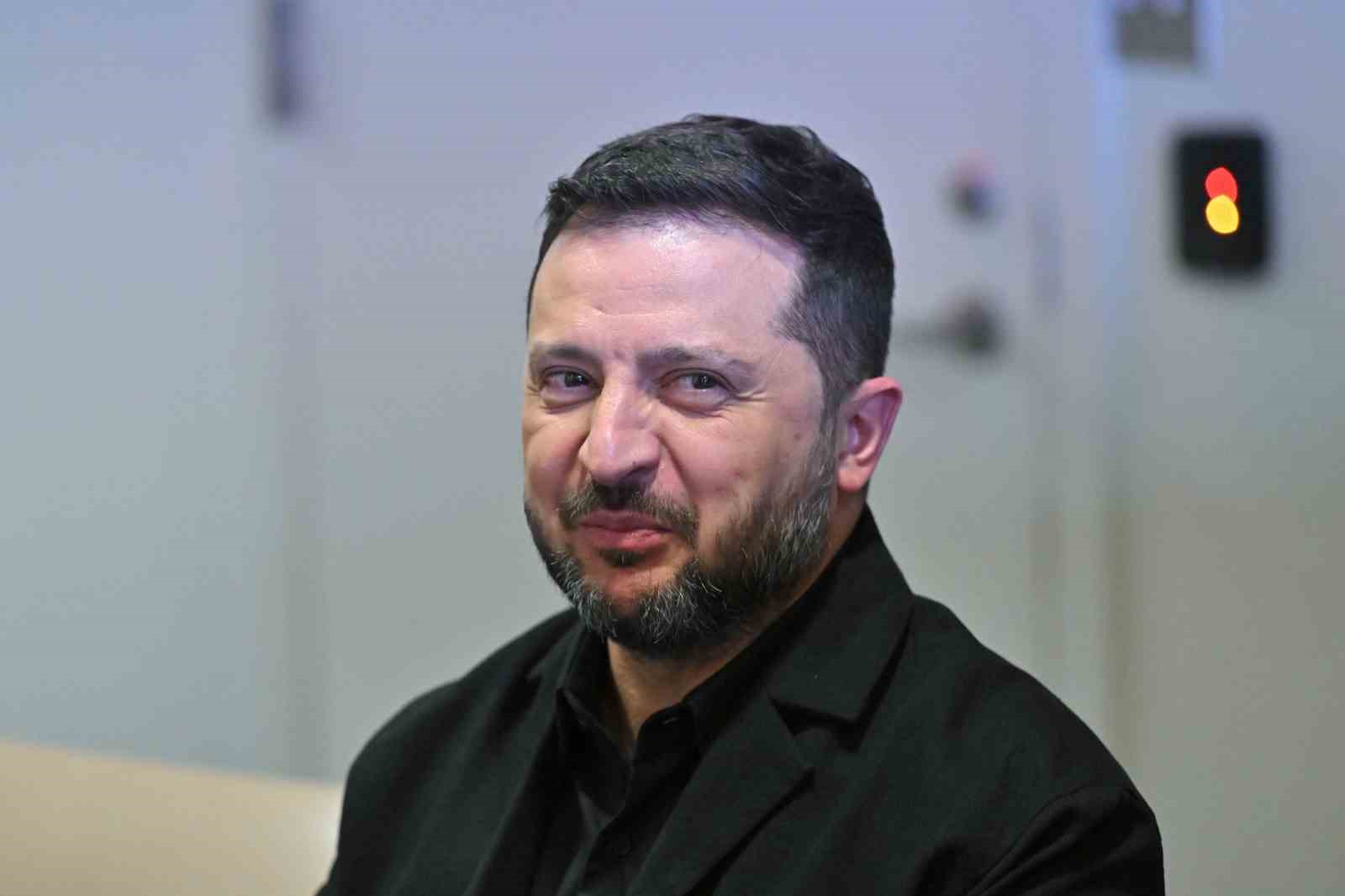 ZELENSKİY: "(RUSYA İLE) 60 GÜNLÜK TAM ATEŞKES SAĞLAYIN; BİZ DE SEÇİM DÜZENLERİZ"