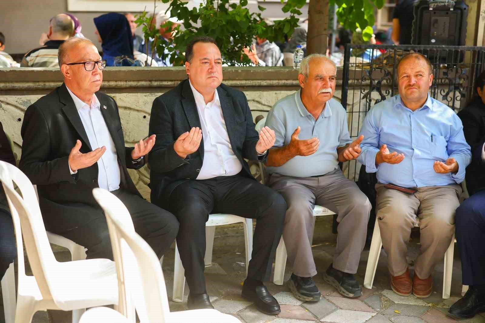 MADEN ŞEHİDİ ÖMER KARAKAYA DUALAR VE HAYIR YEMEĞİYLE ANILDI