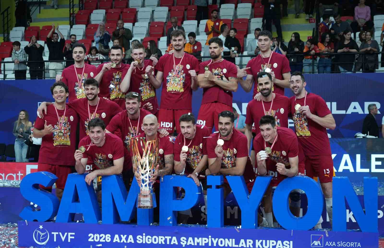 GALATASARAYLI VOLEYBOLCULARDAN ŞAMPİYONLUK MESAJI: "BUNLAR DAHA BAŞLANGIÇ"