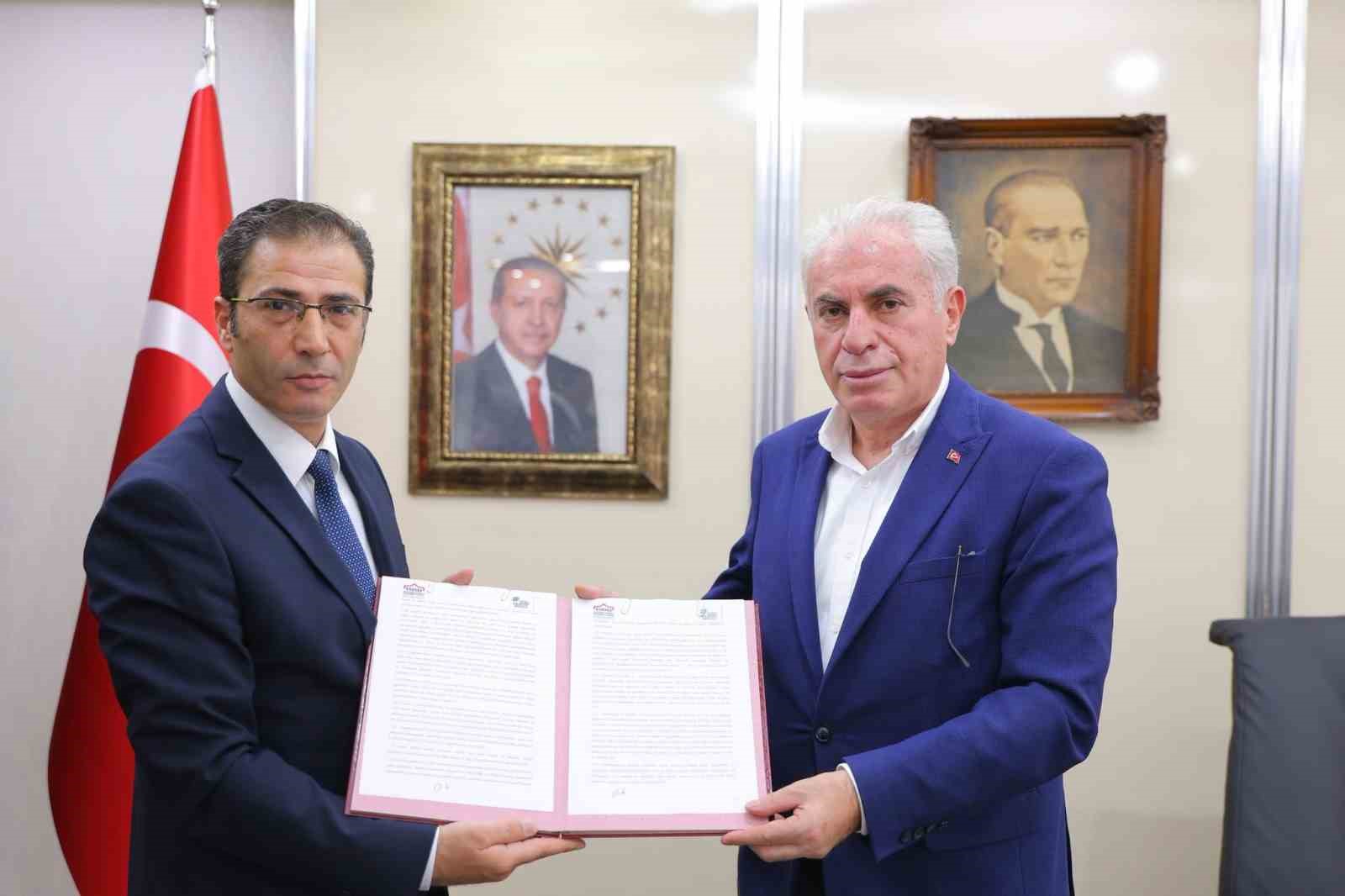 ÇORUH YÖRESEL ÜRÜNLER ÇARŞISI İÇİN SÖZLEŞME İMZALANDI