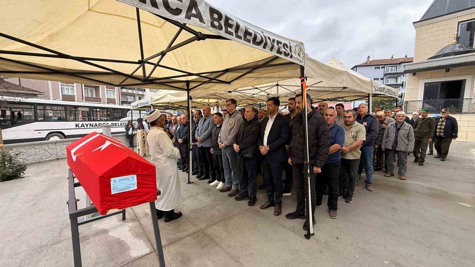 28 ŞUBAT DAVASINDA RÜTBELERİ SÖKÜLEN ESKİ KORGENERAL SANER, SON YOLCULUĞUNA UĞURLANDI