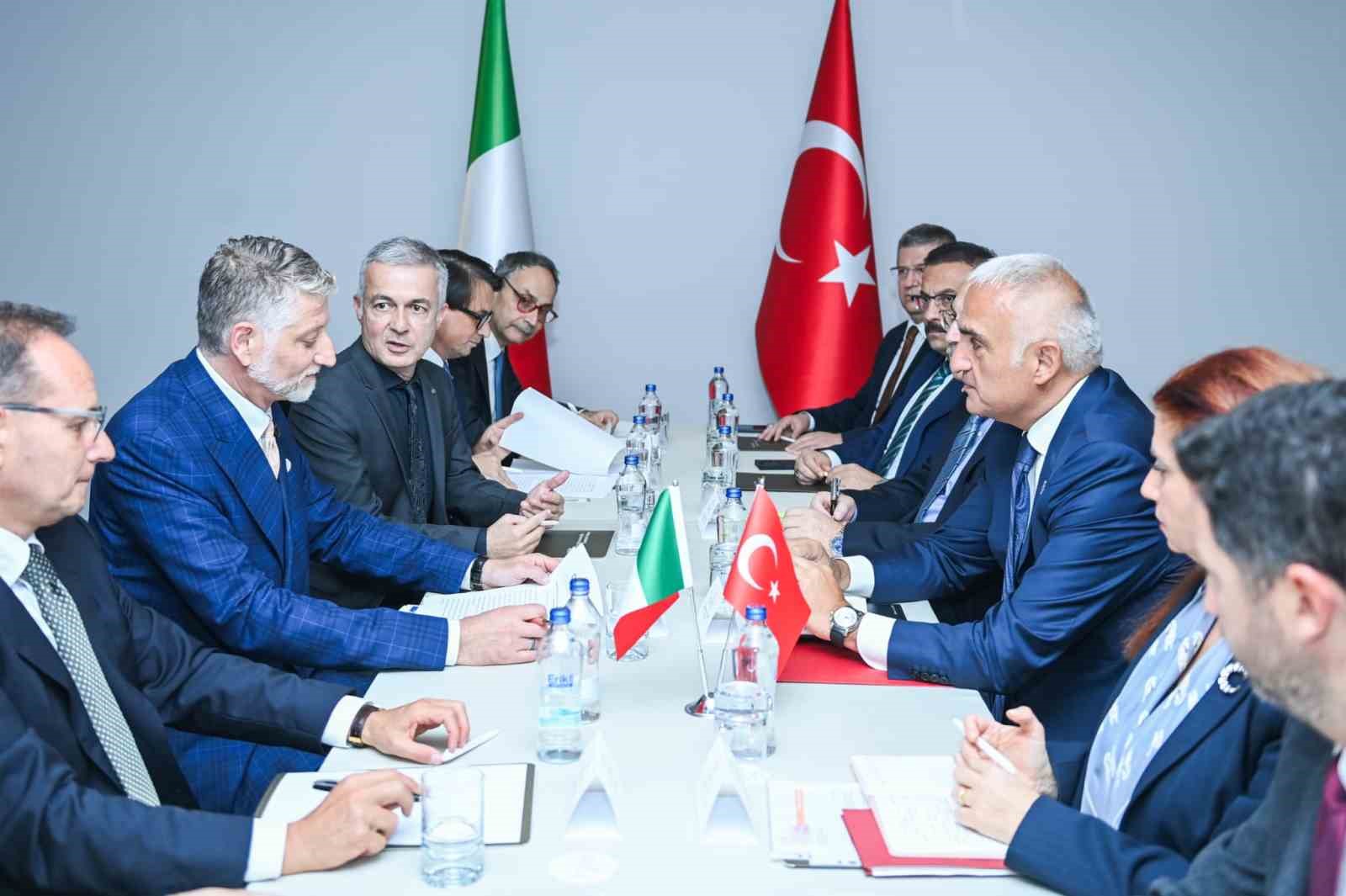 BAKAN ERSOY, İTALYAN MEVKİDAŞI GİULİ İLE BİR ARAYA GELDİ