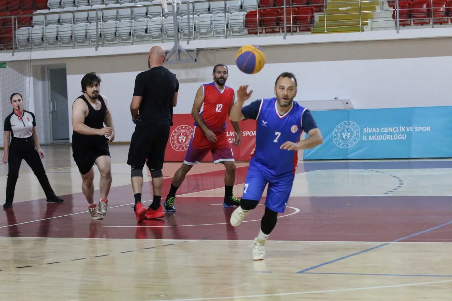 SİVAS’TA 3X3 BASKETBOL HEYECANI SONA ERDİ
