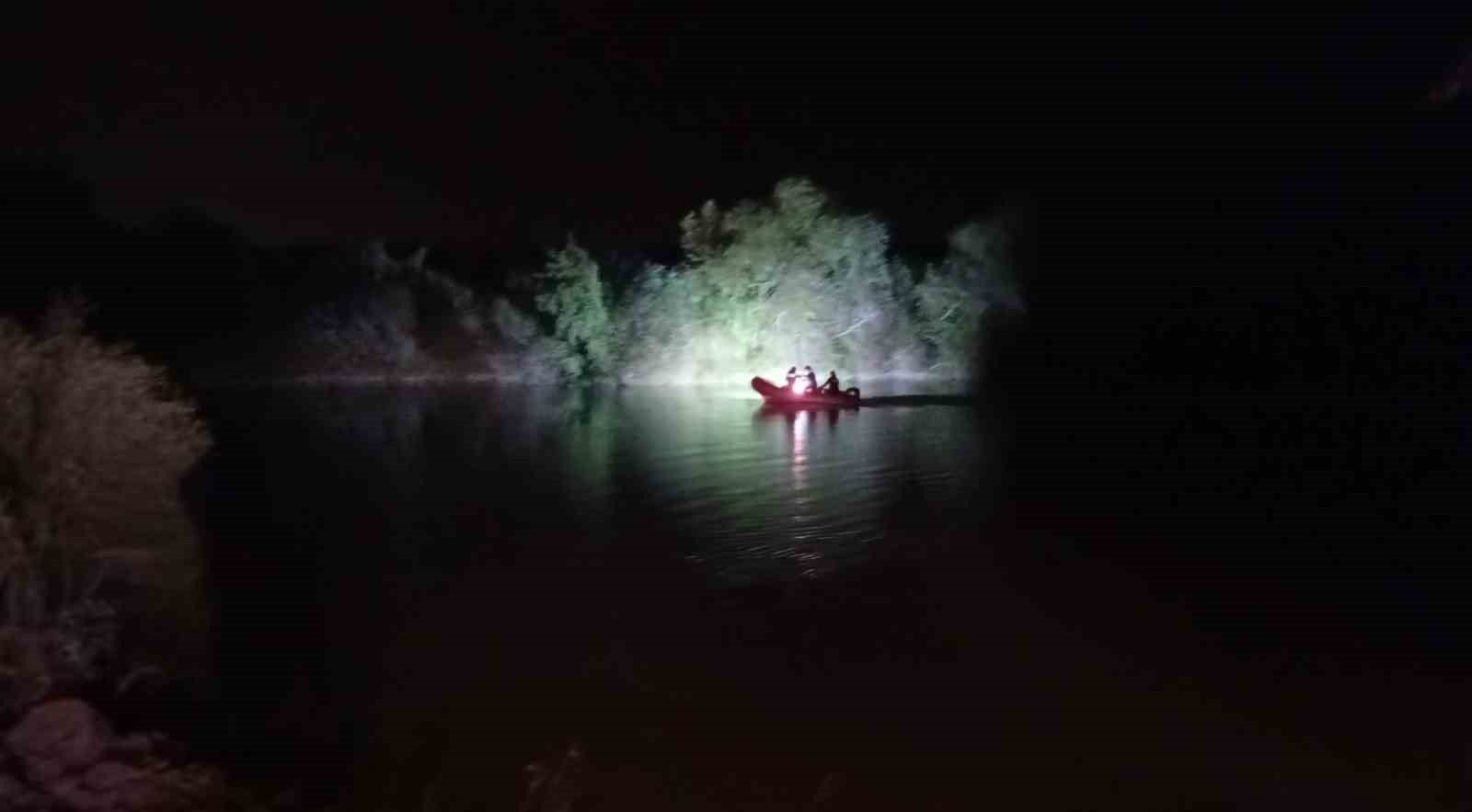 KAYIP AVUKATIN CESEDİ GÖKSU NEHRİ’NDE BULUNDU