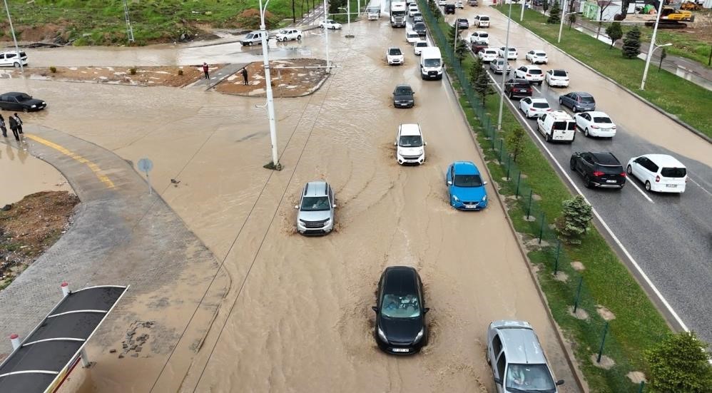 MALATYA’DA KUVVETLİ YAĞIŞ UYARISI